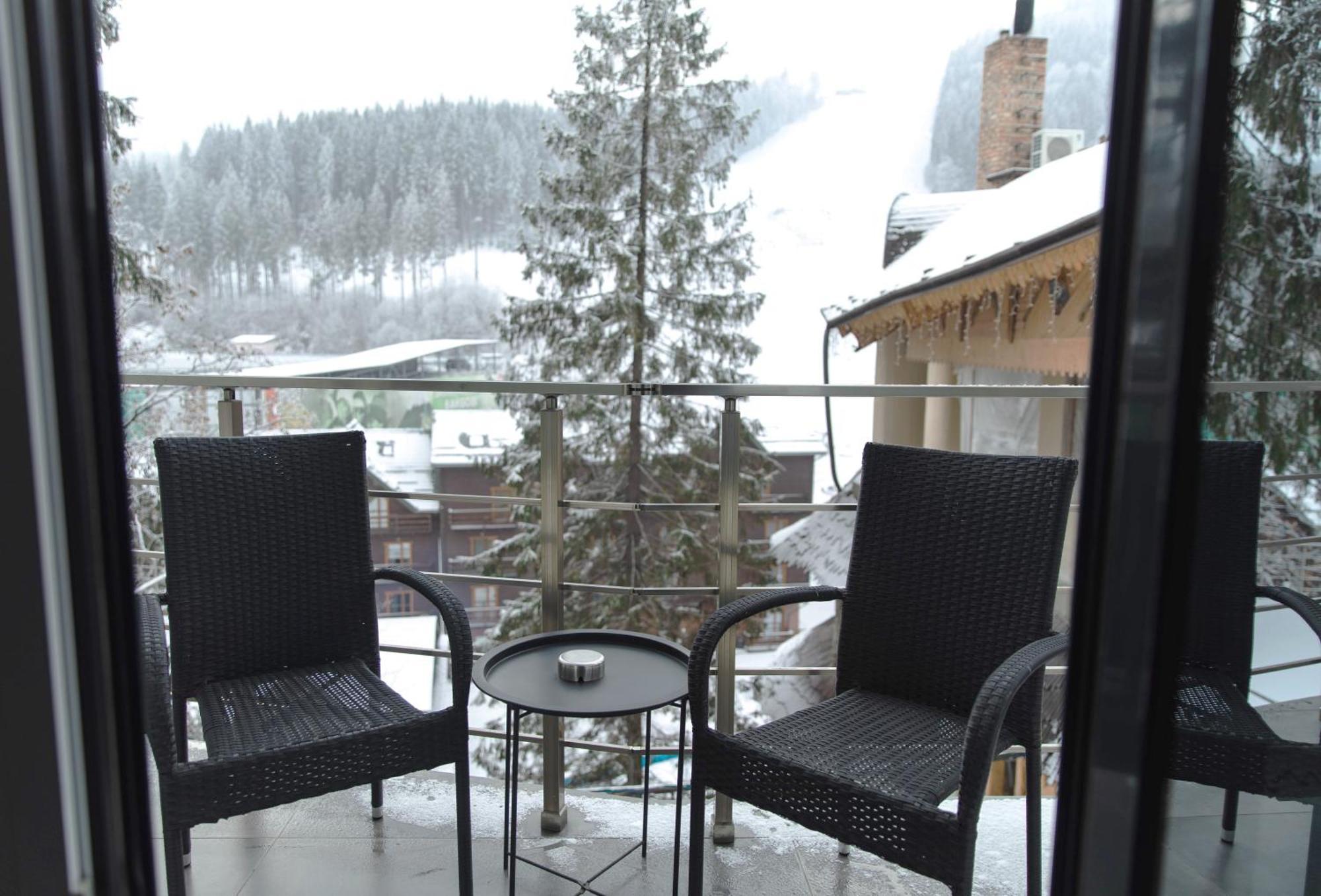 Синя Гора Bukovel Exterior photo